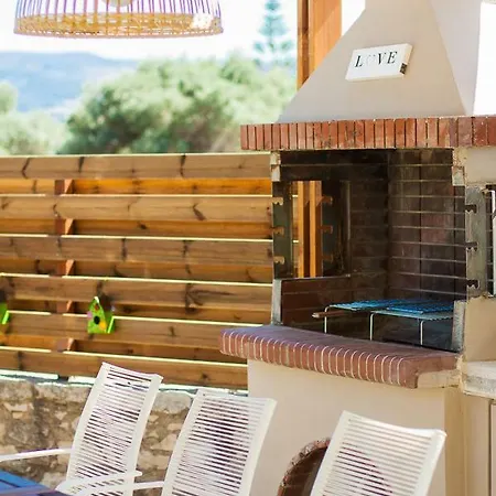 Villa Aestas Residence, Refined Summer Retreat With Pool, By Thinkvilla Prinos (Crete)